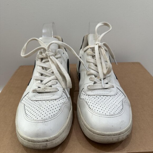 Veja Other - Veja V-10 Shoes Mens Size 10 White Black Leather Low Top Casual Sneakers Brazil